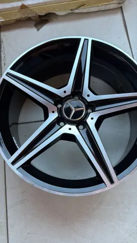 ? RODAS MERCEDES-BENZ CLA - ARO 19 ?