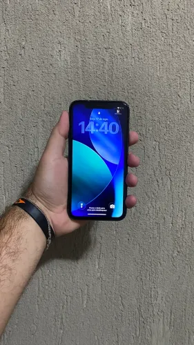 IPHONE 11 64GB - CARREGADOR+CABO DE BRINDE ?