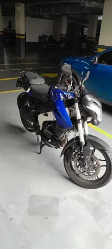 Dominar 200 em perfeito estado, sem multas , documento em dia , pronto para transferência