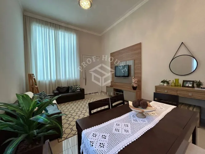 Linda Casa no Condomínio Vale das Oliveiras em Limeira-SP