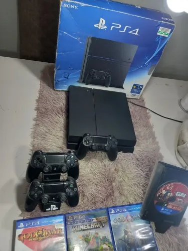 Ps4 em perfeito estado