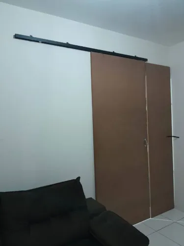 Porta de corer em MDF Cru com Trilho 
