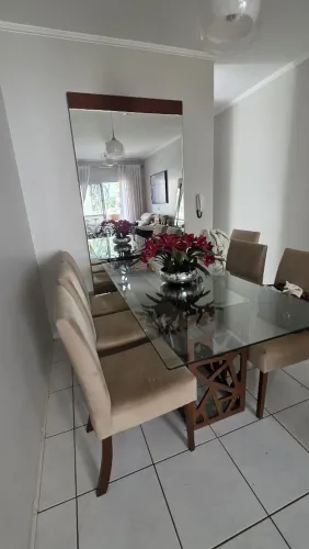 Mesa de Jantar Rudnick com Tampo de Vidro + 6 Cadeiras