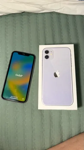 iPhone 11 64GB - Único Dono + Caixa Original