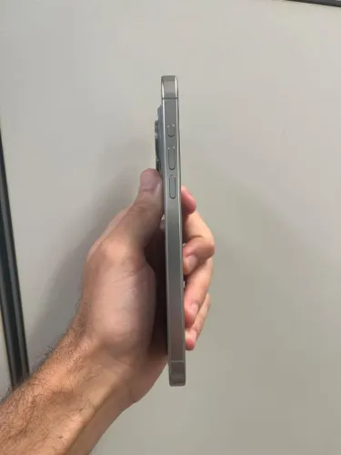 IPHONE 15 PRO MAX SEMINOVO COM PROCEDÊNCIA 