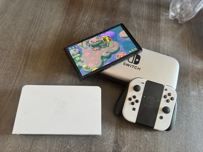 NINTENDO SWITCH OLED COMPLETO!