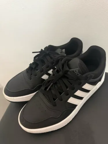 ADIDAS HOOPS 3.0 (PRETO) 