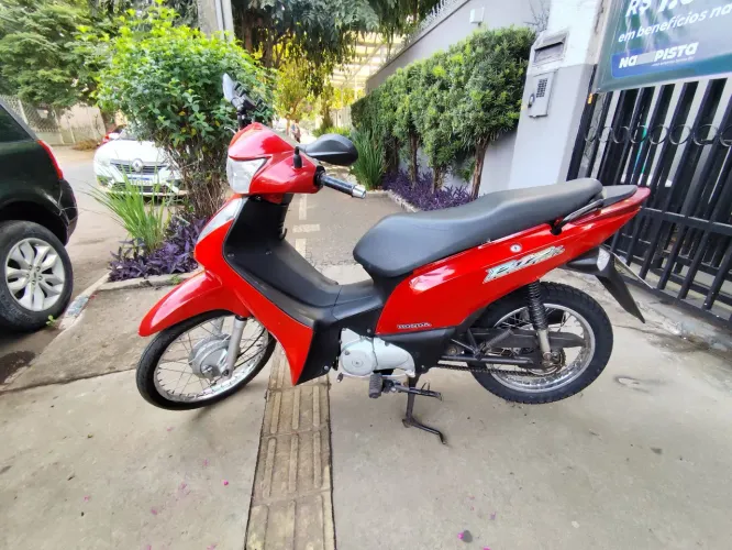 Biz 125 ES 2011 Partida E Pedal