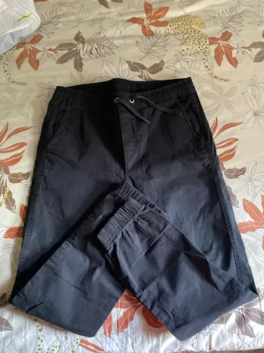 Calça masculina tamanho M