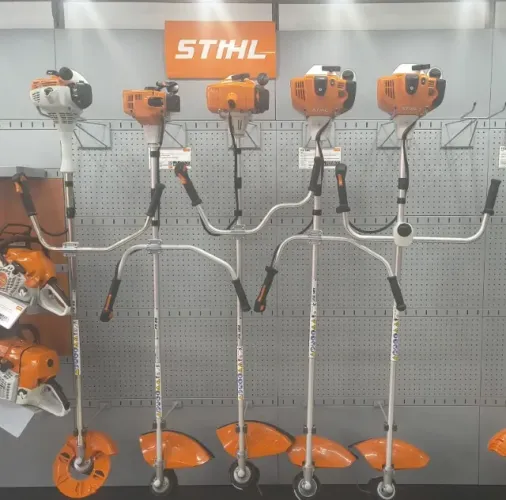 Roçadeira FS 55 STIHL motor 2 tempos
