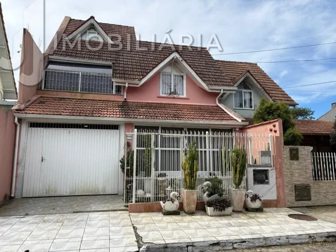 Casa Residencial com 3 quartos à venda por R$ 750000.00, 250.00 m2 - VARGEM GRANDE - FLORI