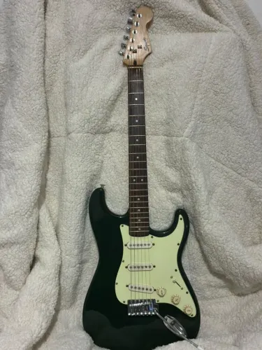 Guitarra Stratocaster