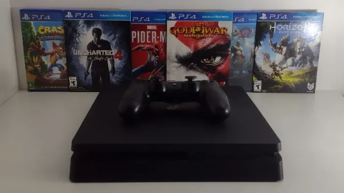PS4 Slim - SSD 250GB + 6 Jogos e 1 Controle