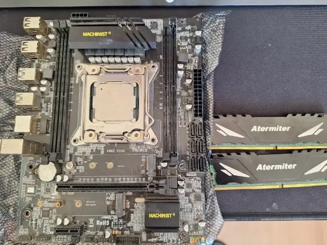 Kit Xeon + 32GB de RAM DDR4