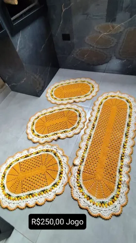 Vendo tapetes de crochê