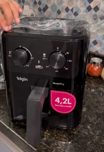 Ayirfrier Elgin seminova 4,2 L