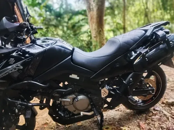 Título:  Motocicleta Suzuki V-STROM 650CC [Ano 2011] 
