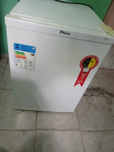 Frigobar em ótimas condições 