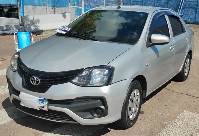 Toyota Etios X Sedan 1.5 Flex 16V 4P Mec. 2020