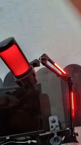 Microfone + Braço articulado RGB