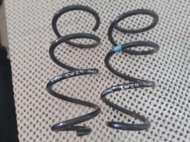 KIT DE MOLAS TRASEIRAS USADA PARA NISSAN VERSA 1.0