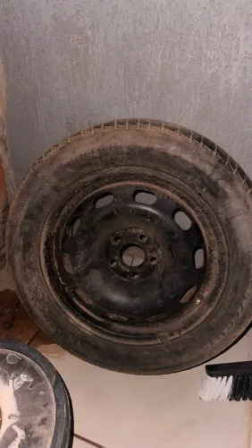 Pneu aro 175/70 R14
