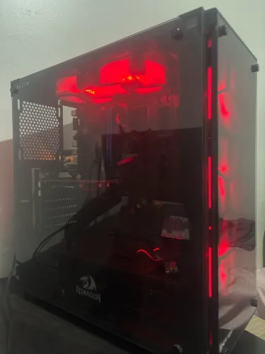 Vendo pc gamer barato pra ir logo!!! Negócio o preço!!!