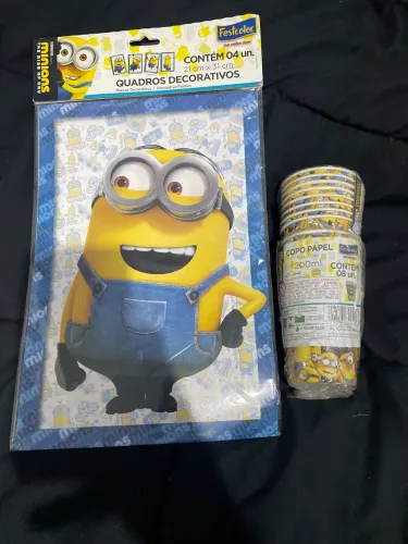 Quadro decorativo + copo minions
