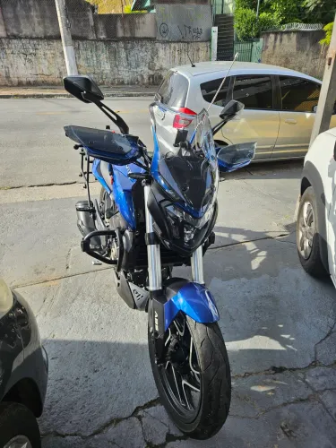 Bajaj Dominar 400 2025 baixa km