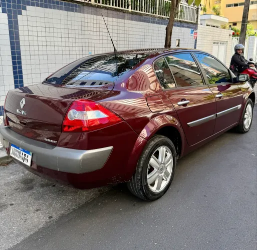 Renault Megane Sedan Dynamique Hi-flex 1.6 16V 2007
