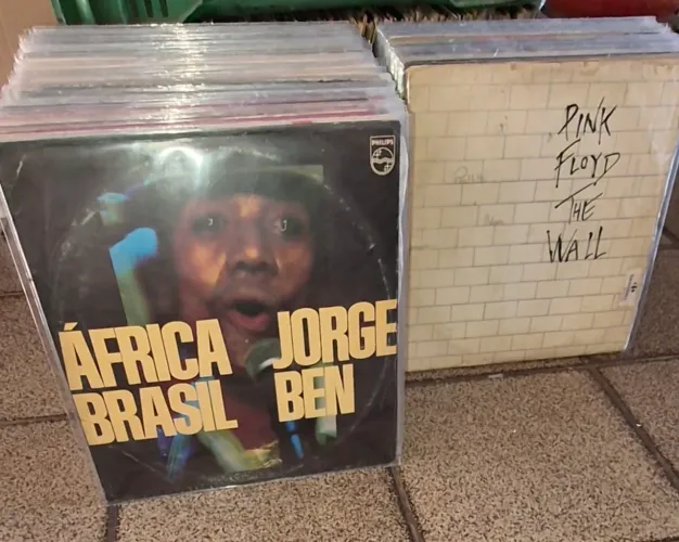 Lote 114 discos de vinil - rock, mpb, jazz, samba 