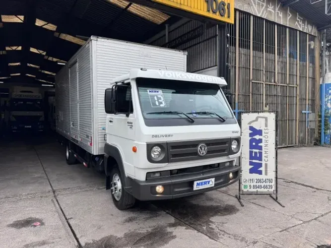 VW 10160 4X2 ANO 2013 BAU 6.20X2.30 ASSOALHO DE FERRO UNICO DONO
