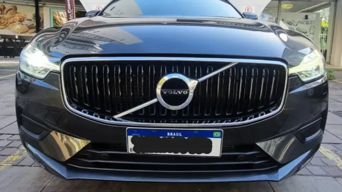 Volvo XC 60 T-5 Momentum 2.0 254cv AWD 5P 2021