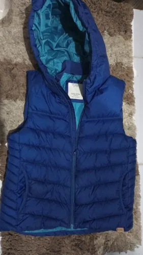 Zara infantil 14 anos Bem acolchoado lindo !!