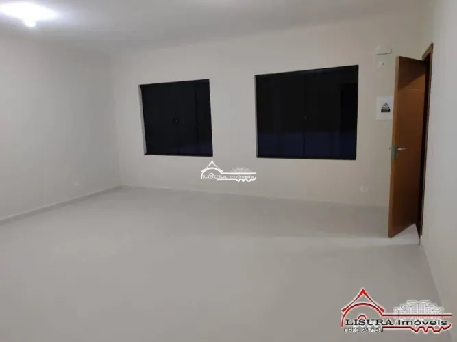 SALA COMERCIAL PARA LOCAÇÃO NO JD SANTA MARIA JACAREI SP