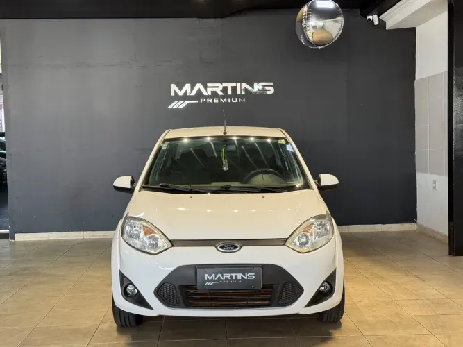 Ford Fiesta Sedan SE 1.6 8V Flex 4P 2014