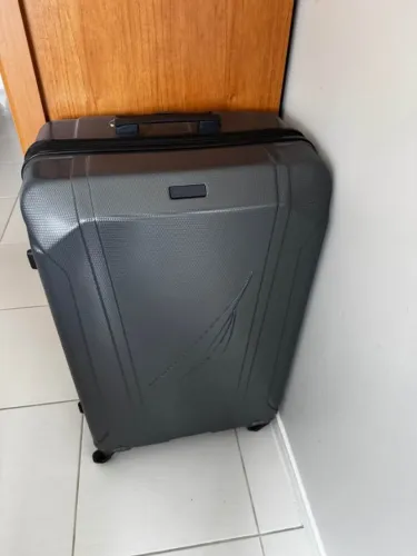 Mala grande náutica pra despachar