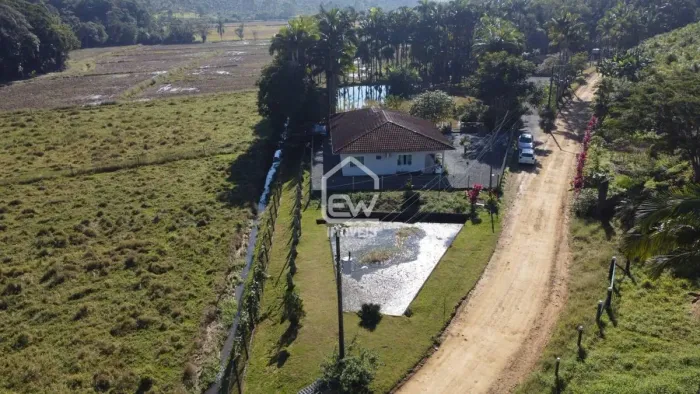 Sítio com Área Total de 55.756,00m² No Ribeirão da Lagoa em Massaranduba/SC