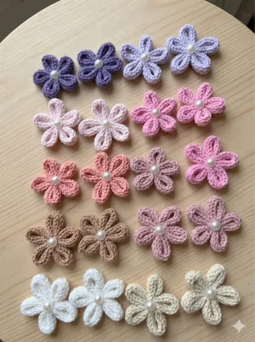 Flor de tricotin para aplicação com 10 unidades