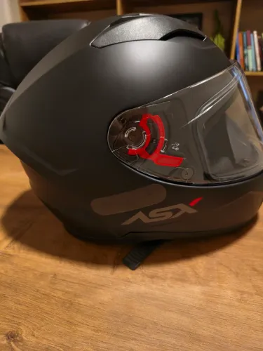 Capacete ASX USADO APENAS DUAS VEZES 