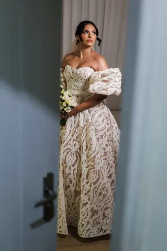 Vestido De Noiva Ateliê Bárbara Melo - Modelo Julye Swiss Paetê Com Mangas