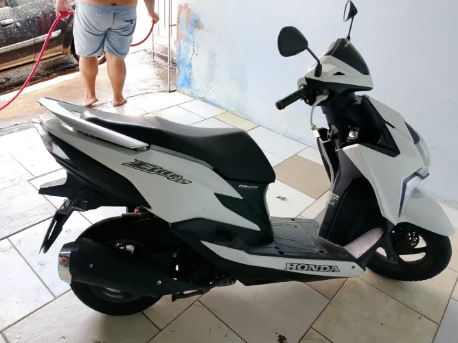 Honda Elite