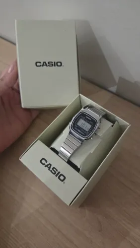Relógio Casio LA670WA-1