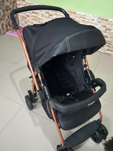 Carrinho de bebê Burigotto Rio K
