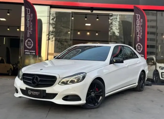 Mercedes-Benz E-250 CGI Avantgarde 2.0 TB 211cv Aut. 2014