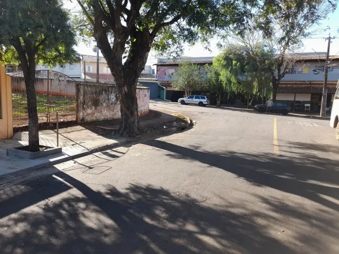 Terreno 431 m² à venda no jd monte carlo - por R$ 420.000 - Londrina/PR