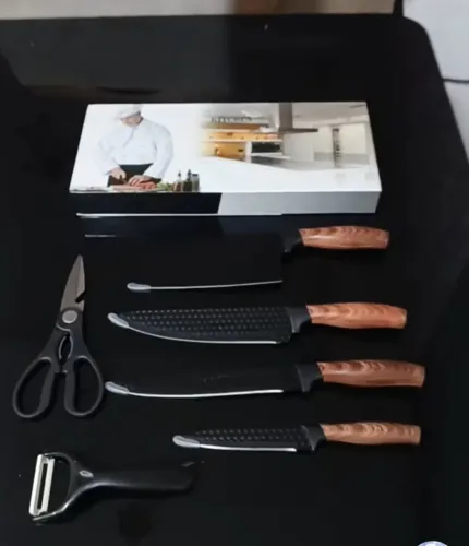 CONJUNTO DE FACAS INOX c/ DESCASCADOR E TESOURA