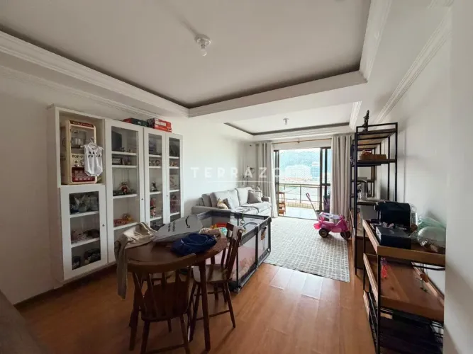 Apartamento à venda, 2 quartos, 1 suíte, 1 vaga, Várzea - Teresópolis/RJ