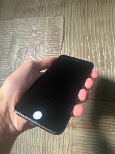 iPhone 8 64gb 