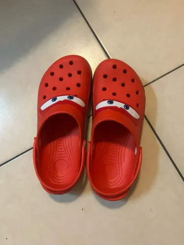 Crocs mcqueen